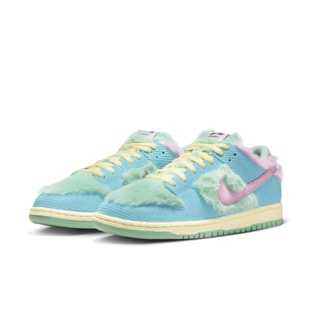 Nike x Verdy SB Dunk Low 'Visty'
